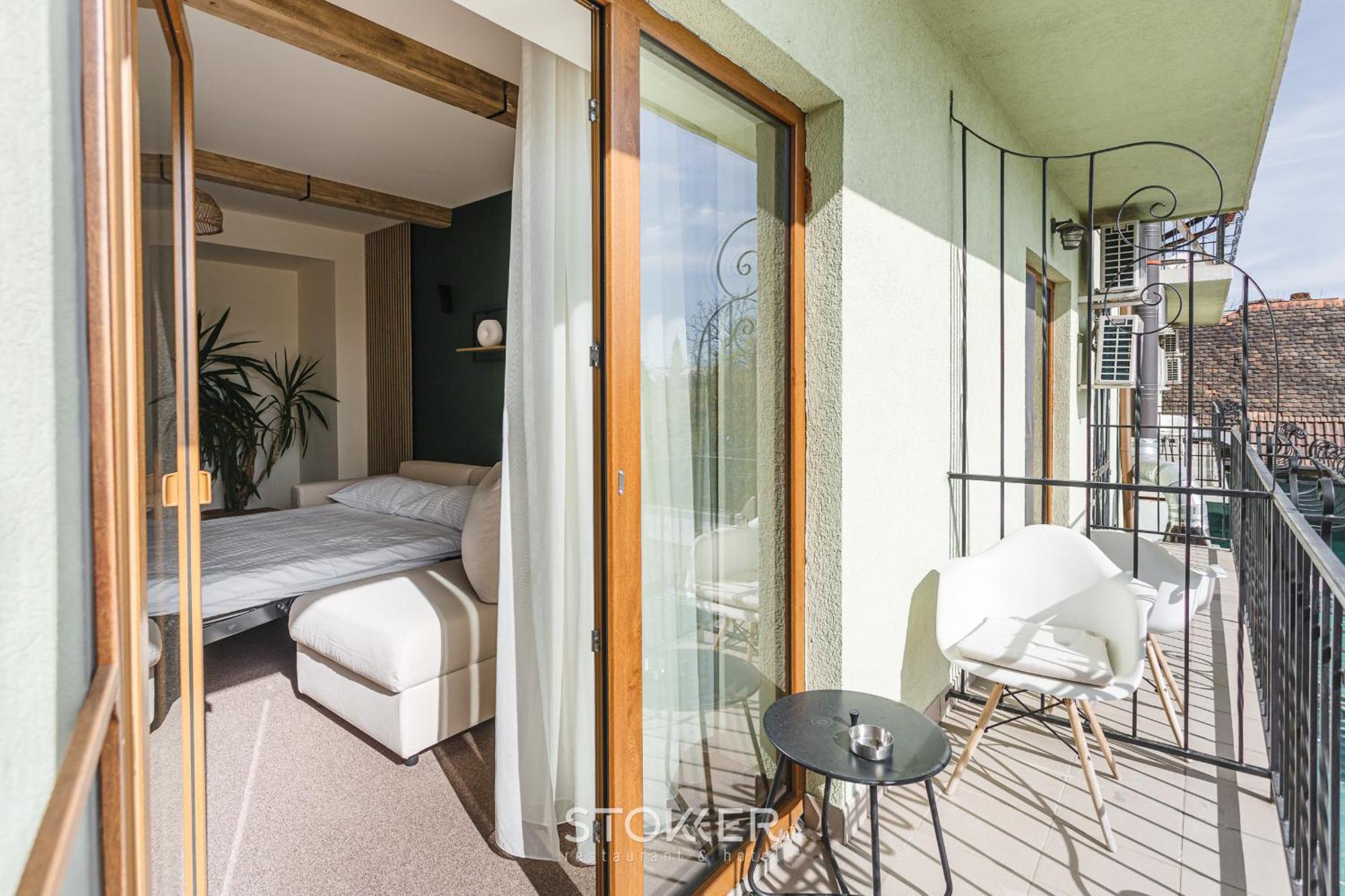 Stokker Hotel Oradea Exterior photo